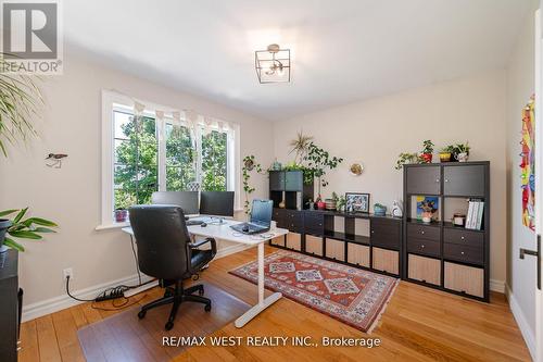 7 Stewart Crescent, Essa, ON - Indoor Photo Showing Office