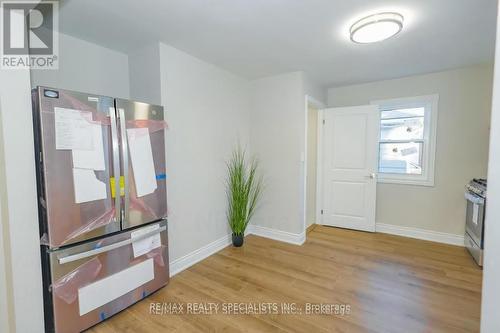 7010 Dunn Street, Niagara Falls, ON - Indoor Photo Showing Other Room