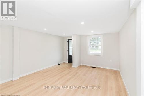 583 John Street, Hamilton, ON - Indoor Photo Showing Other Room