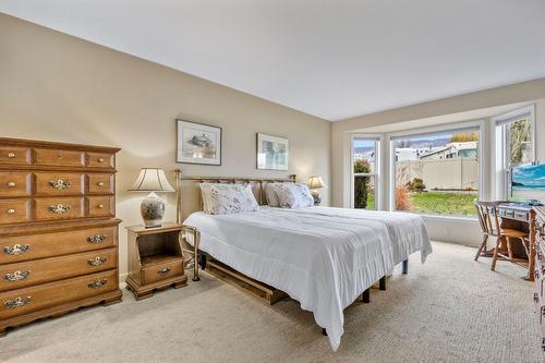 168-2330 Butt Road, Westbank, BC - Indoor Photo Showing Bedroom