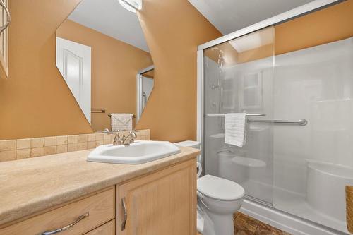 168-2330 Butt Road, Westbank, BC - Indoor Photo Showing Bathroom