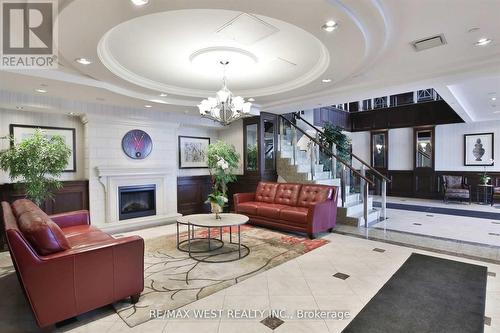 408 - 7 North Park Road, Vaughan, ON - Indoor Photo Showing Living Room With Fireplace