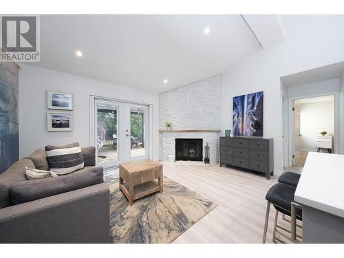 7180 Hecate Place, Vancouver, BC - Indoor Photo Showing Living Room With Fireplace