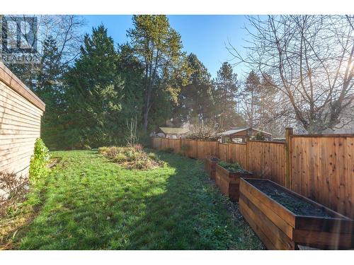 7180 Hecate Place, Vancouver, BC - Outdoor With Backyard