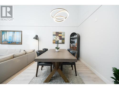 7180 Hecate Place, Vancouver, BC - Indoor Photo Showing Dining Room