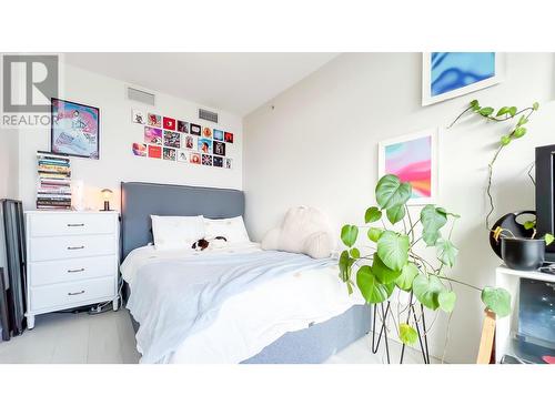 508 180 E 2Nd Avenue, Vancouver, BC - Indoor Photo Showing Bedroom