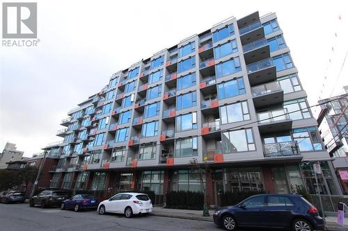 372 250 E 6Th Avenue, Vancouver, BC - Outdoor With Balcony With Facade