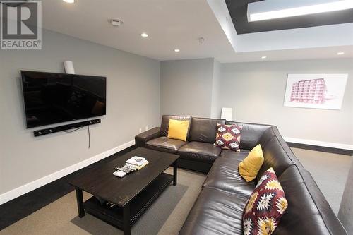 372 250 E 6Th Avenue, Vancouver, BC - Indoor Photo Showing Living Room