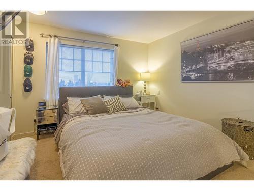 103 688 Edgar Avenue, Coquitlam, BC - Indoor Photo Showing Bedroom