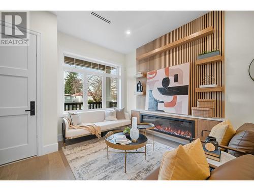 6728 Dumfries Street, Vancouver, BC - Indoor Photo Showing Living Room With Fireplace