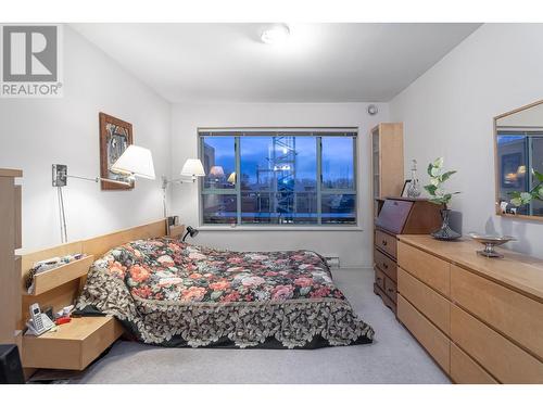 308 1085 W 17Th Street, North Vancouver, BC - Indoor Photo Showing Bedroom