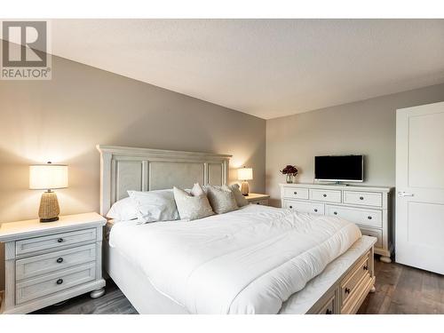 22 1140 Eagleridge Drive, Coquitlam, BC - Indoor Photo Showing Bedroom