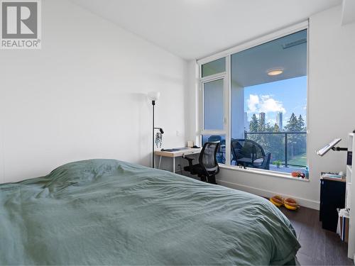 1401 595 Austin Avenue, Coquitlam, BC - Indoor Photo Showing Bedroom