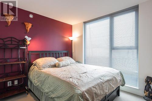 1801 668 Citadel Parade, Vancouver, BC - Indoor Photo Showing Bedroom