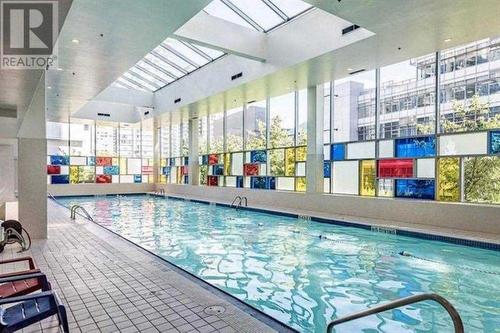 1801 668 Citadel Parade, Vancouver, BC - Indoor Photo Showing Other Room With In Ground Pool