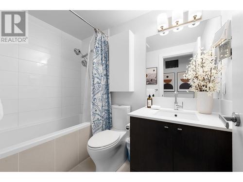 1718 1618 Quebec Street, Vancouver, BC - Indoor Photo Showing Bathroom