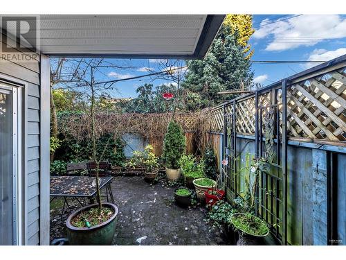 109 2255 Eton Street, Vancouver, BC - Outdoor