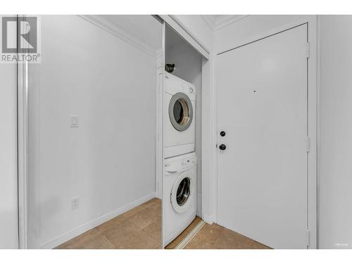 109 2255 Eton Street, Vancouver, BC - Indoor Photo Showing Laundry Room