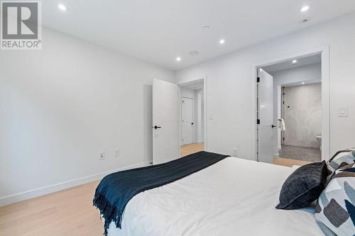 2936 W 12 Avenue, Vancouver, BC - Indoor Photo Showing Bedroom