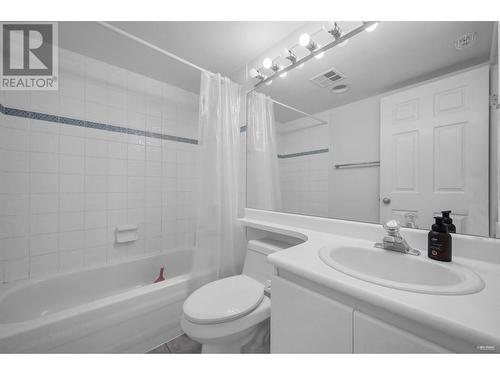 402 1188 Richards Street, Vancouver, BC - Indoor Photo Showing Bathroom