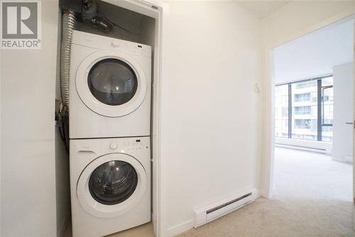 3 7360 Elmbridge Way, Richmond, BC - Indoor Photo Showing Laundry Room