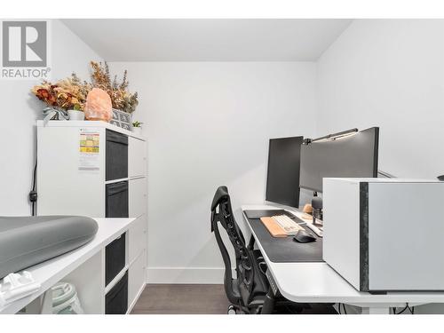 406 5508 Hollybridge Way, Richmond, BC - Indoor Photo Showing Office