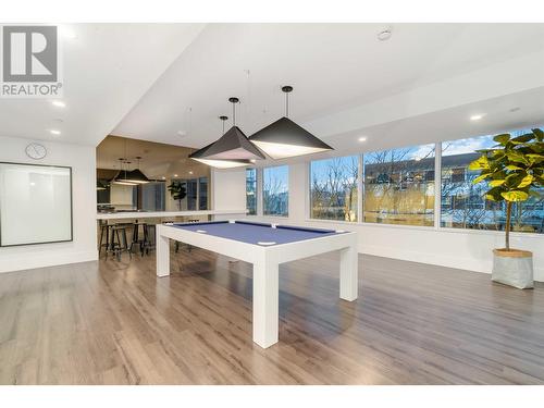 406 5508 Hollybridge Way, Richmond, BC - Indoor Photo Showing Other Room