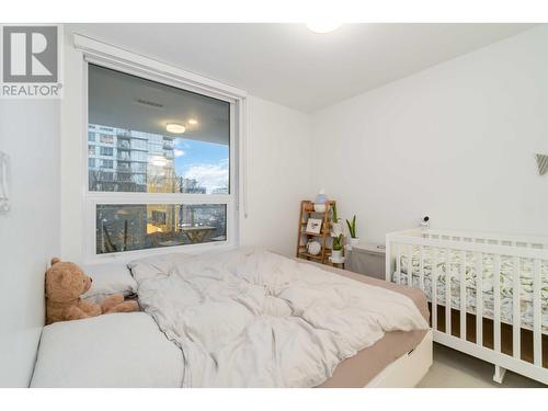 406 5508 Hollybridge Way, Richmond, BC - Indoor Photo Showing Bedroom