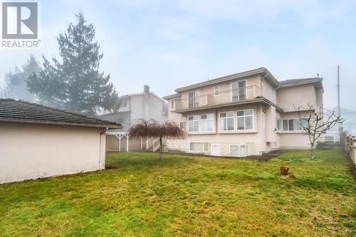 5698 Clinton Street, Burnaby, BC - Outdoor