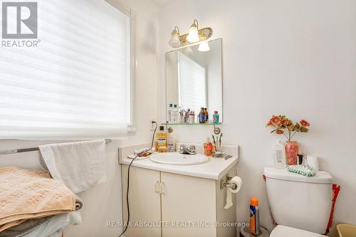 677 Mathieu Way, Ottawa, ON - Indoor Photo Showing Bathroom