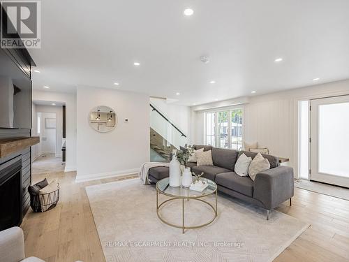 2212 Urwin Crescent, Oakville, ON - Indoor Photo Showing Living Room With Fireplace