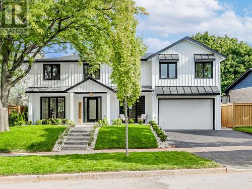 2212 Urwin Crescent, Oakville, ON - Outdoor With Facade