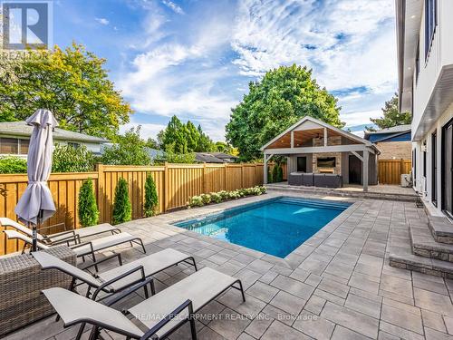 2212 Urwin Crescent, Oakville, ON - Outdoor With In Ground Pool