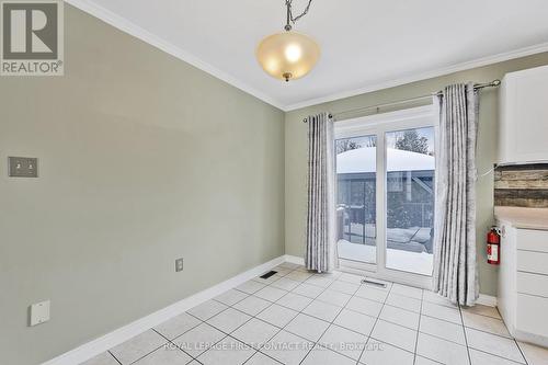 35 Bayshore Boulevard, Barrie, ON - Indoor Photo Showing Other Room