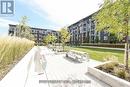 004 - 95 Dundas St W Street, Oakville, ON  - Outdoor 