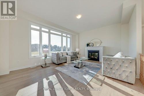 40 Golden Meadows Drive, Otonabee-South Monaghan, ON - Indoor Photo Showing Living Room With Fireplace