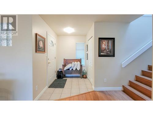 31 1238 Eastern Drive, Port Coquitlam, BC - Indoor Photo Showing Other Room