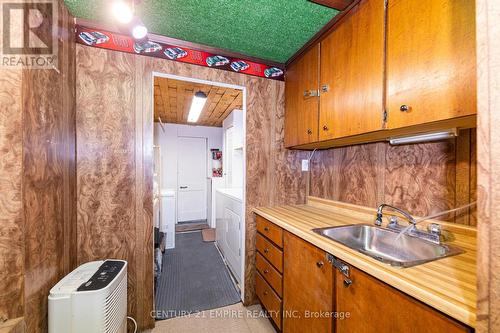 1156 Somerville Street, Oshawa, ON - Indoor Photo Showing Kitchen