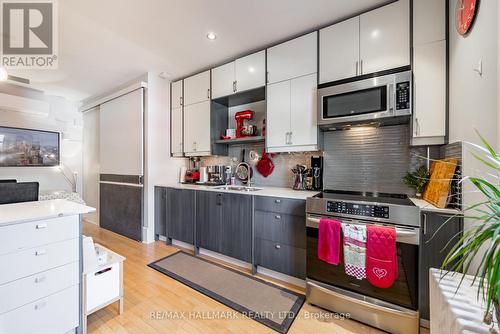 136 Monarch Park Avenue, Toronto, ON - Indoor Photo Showing Kitchen With Double Sink