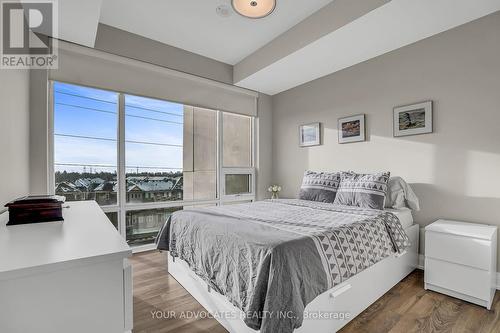 524 - 4800 Highway 7 Avenue, Vaughan, ON - Indoor Photo Showing Bedroom