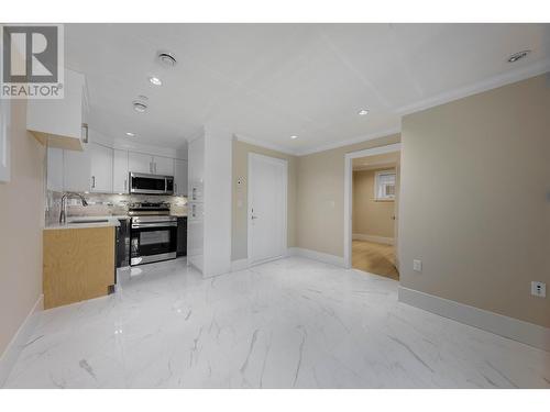 6524 Angus Drive, Vancouver, BC - Indoor