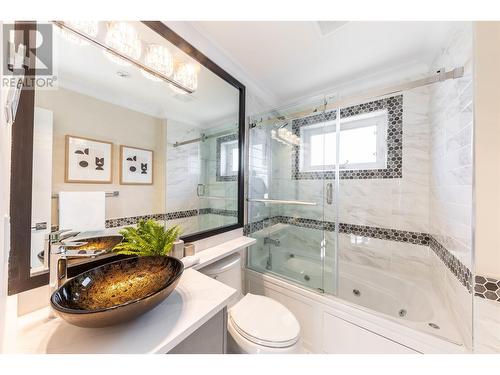 6524 Angus Drive, Vancouver, BC - Indoor Photo Showing Bathroom