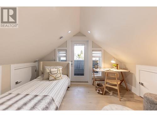 6524 Angus Drive, Vancouver, BC - Indoor Photo Showing Bedroom