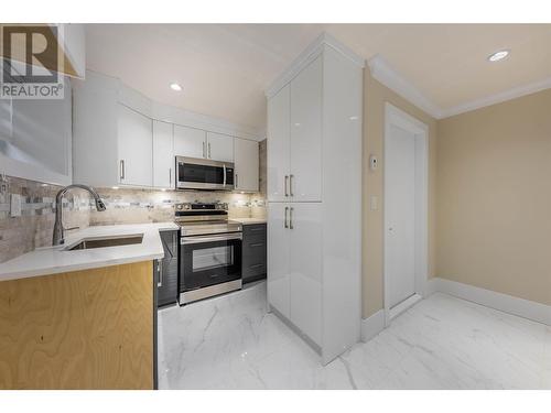 6524 Angus Drive, Vancouver, BC - Indoor Photo Showing Kitchen