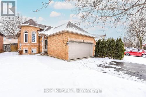 35 Royal Orchard Drive, Brampton, ON - Outdoor