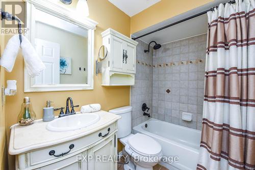 35 Royal Orchard Drive, Brampton, ON - Indoor Photo Showing Bathroom