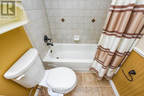 35 Royal Orchard Drive, Brampton, ON - Indoor Photo Showing Bathroom