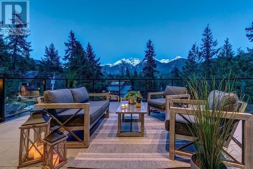 9316 Autumn Place, Whistler, BC - Outdoor