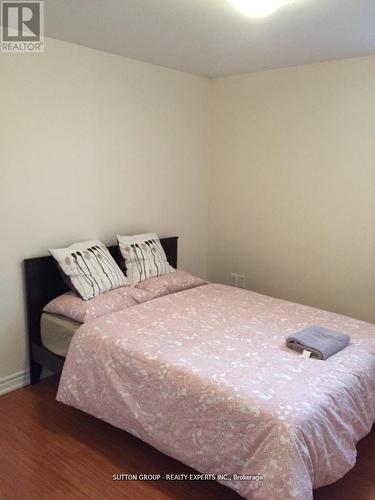 4603 Jethro Court, Mississauga, ON - Indoor Photo Showing Bedroom