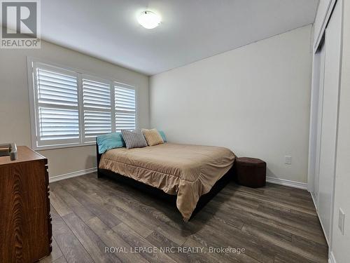 4 Vaughn Drive, Thorold (562 - Hurricane/Merrittville), ON - Indoor Photo Showing Bedroom